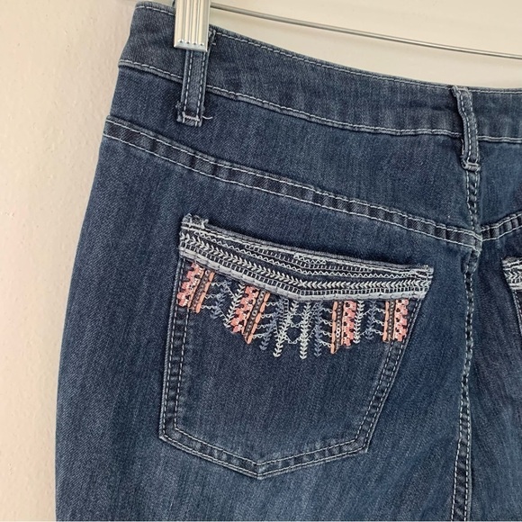 Christopher & Banks Dark Wash Embroidered Pocket Jeans Size 8 - Picture 1 of 5
